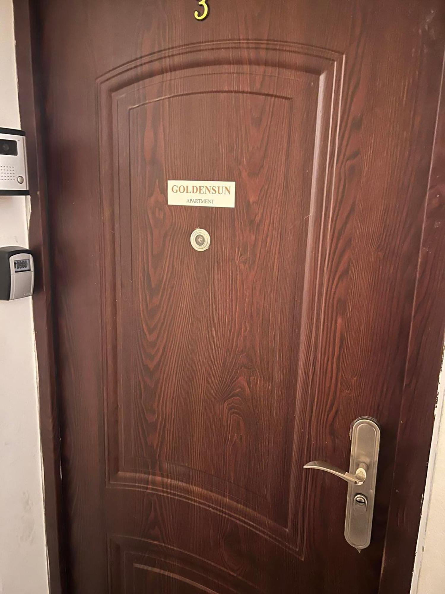 Goldensun Apartment Boedapest Buitenkant foto