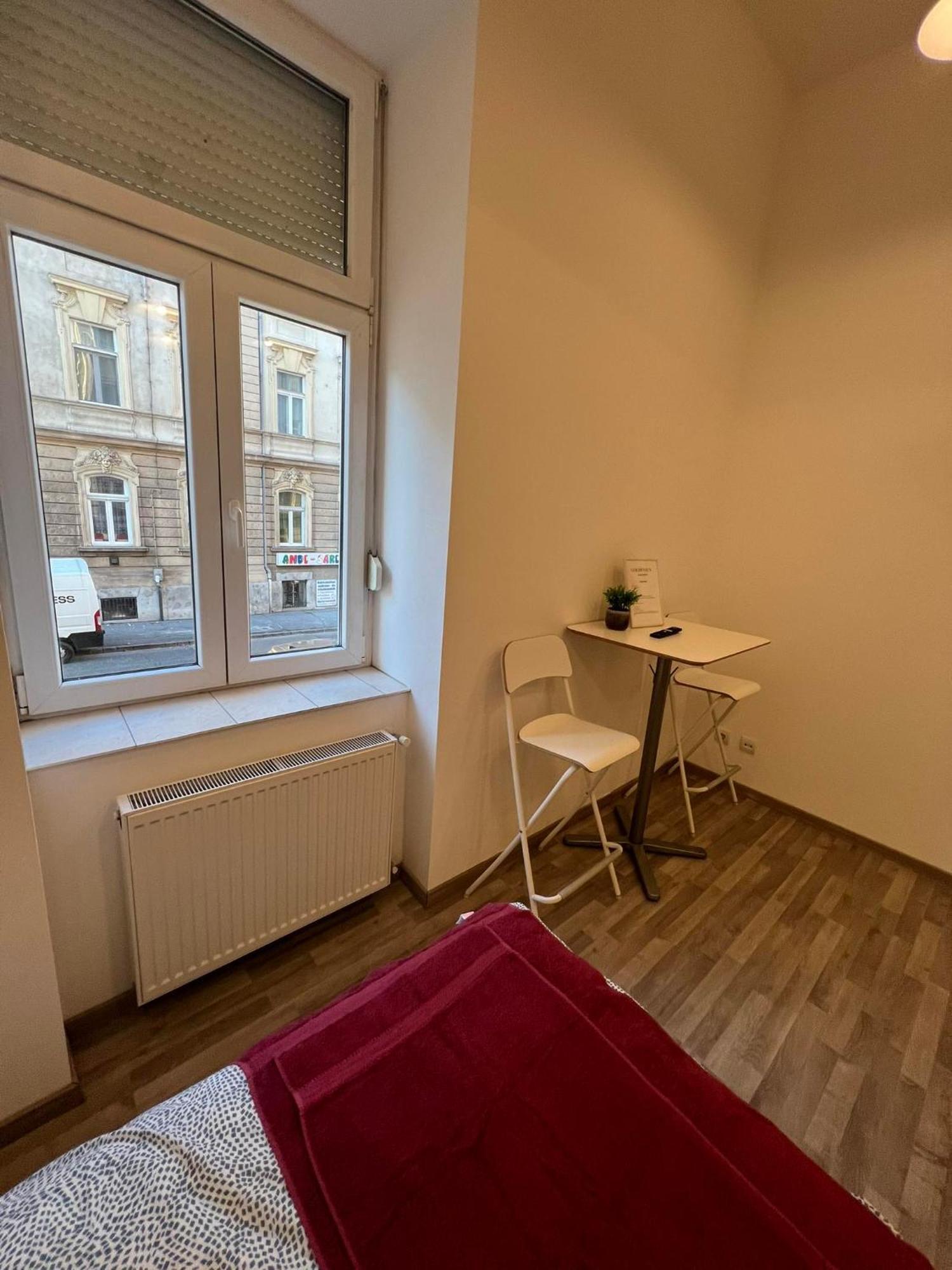 Goldensun Apartment Boedapest Buitenkant foto